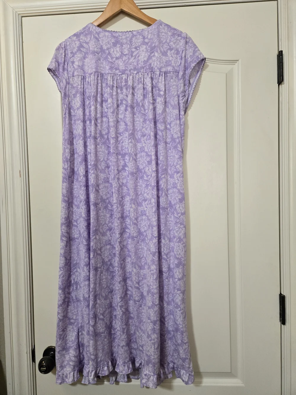 Eileen West light lavender